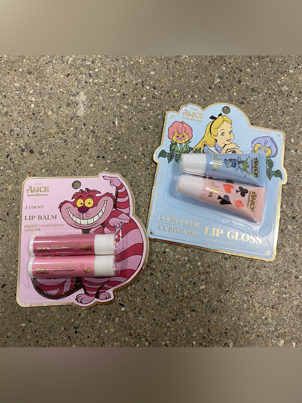 NWT Disney Alice in Wonderland Lip Balm & Gloss